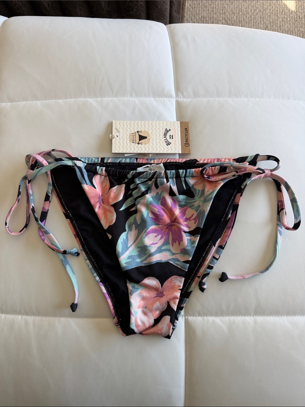 NWT Billabong Bikini Bottoms